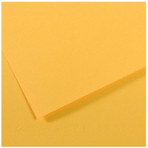 Gult karton 340 x 240 mm.
